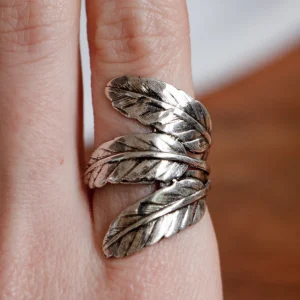 Lotta Djossou Bague 3 Plumes Online