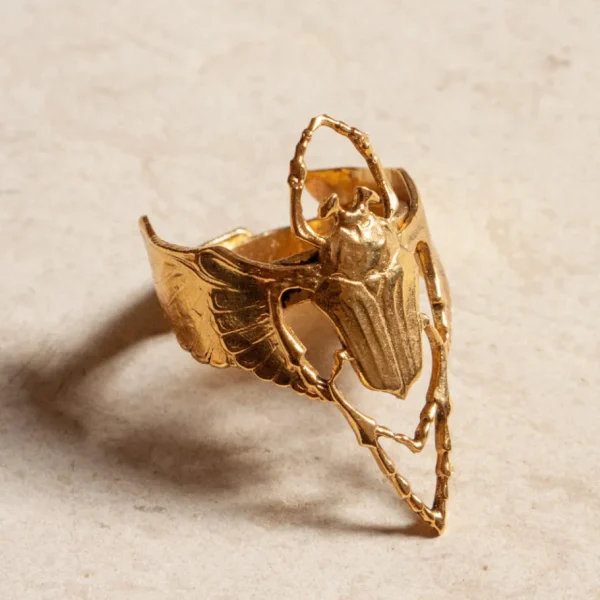 Lotta Djossou Bague Beetle Dorée New