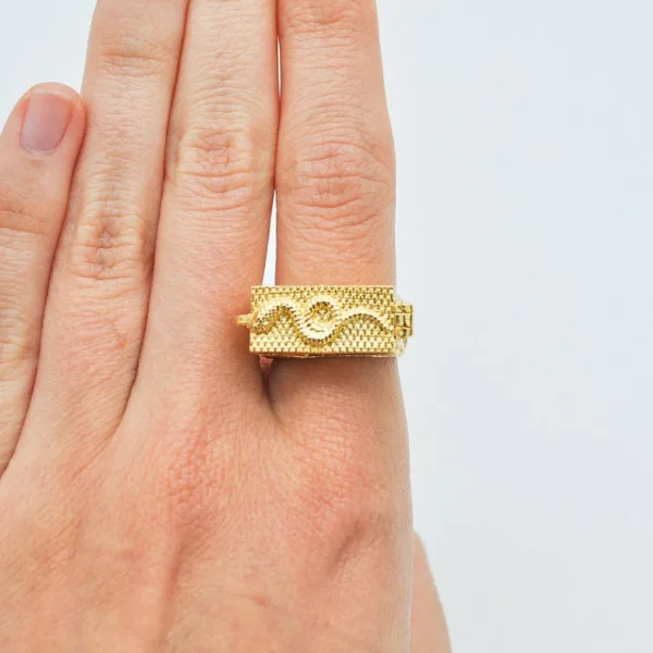 Lotta Djossou Bague Boîte Secrète Serpent Dorée Discount