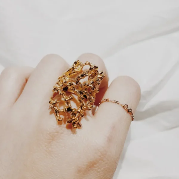 Lotta Djossou BAGUE CORAIL DOREE New