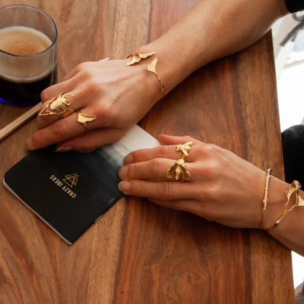 Lotta Djossou Bague Crocodile Ginkgo Dorée Discount