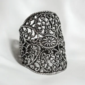 Lotta Djossou Bague Dentelle Sale