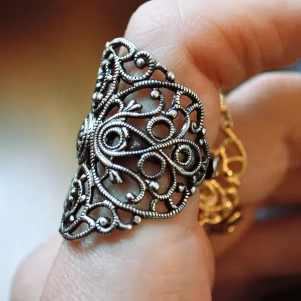 Lotta Djossou Bague Dentelle New New