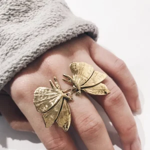 Lotta Djossou Bague Double Petit Papillon Dorée Clearance