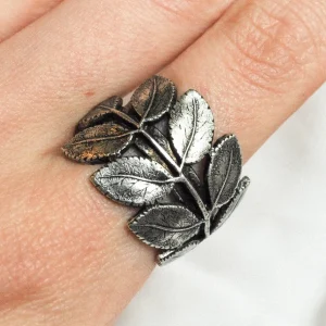Lotta Djossou Bague Feuille d'Acacia Fashion