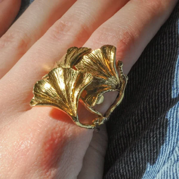 Lotta Djossou Bague Ginkgo Tao Dorée Outlet