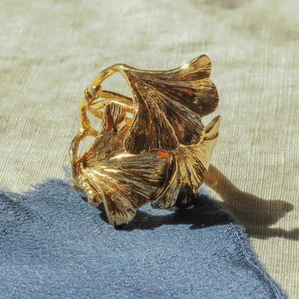 Lotta Djossou Bague Ginkgo Tao Dorée Outlet