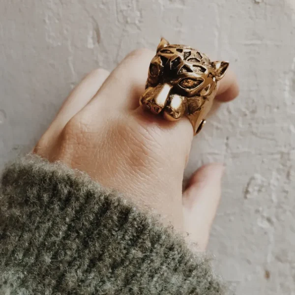 Lotta Djossou Bague Grande Panthère Dorée Sale