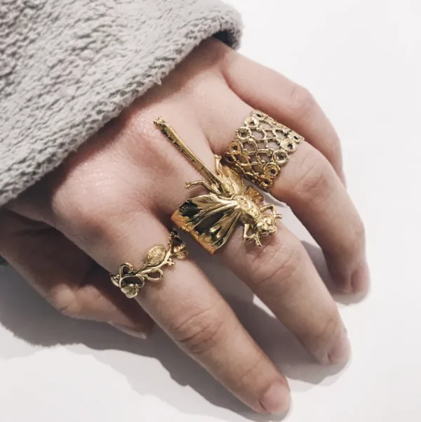 Lotta Djossou Bague Libellule Dorée New