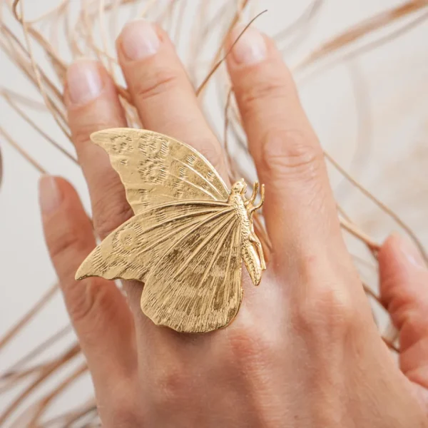 Lotta Djossou Bague Macey Dorée Outlet