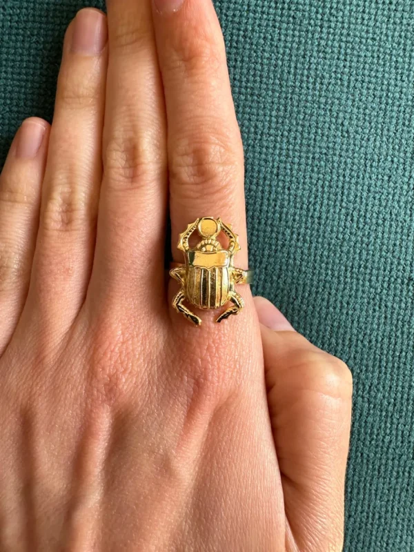 Lotta Djossou Bague Mini Scarabée dorée Sale