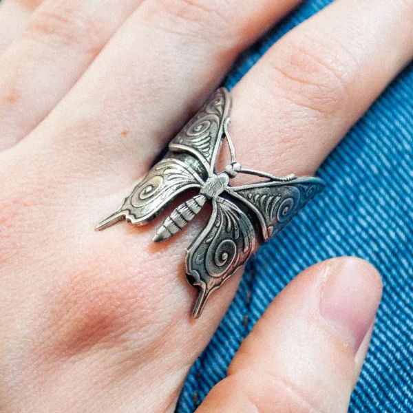 Lotta Djossou Bague Papillon Best
