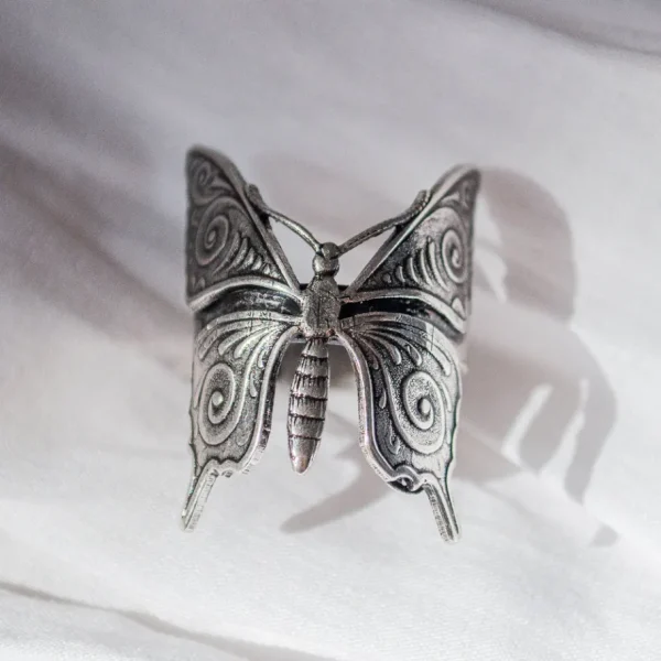 Lotta Djossou Bague Papillon Best