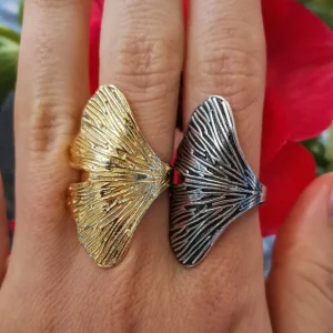 Lotta Djossou Bague Petite Feuille de Ginkgo Outlet