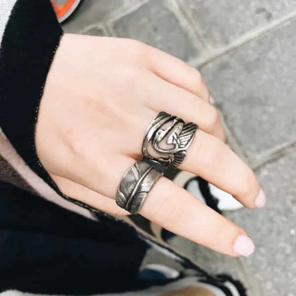 Lotta Djossou Bague Plume New