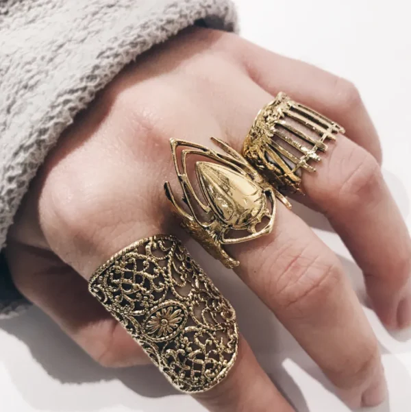 Lotta Djossou Bague Scarabée Dorée Discount