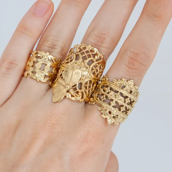 Lotta Djossou Bague Tilda Dorée Hot