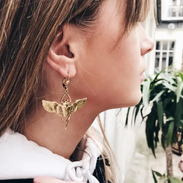 Lotta Djossou Boucles d'Oreilles Beetle Dorées Hot
