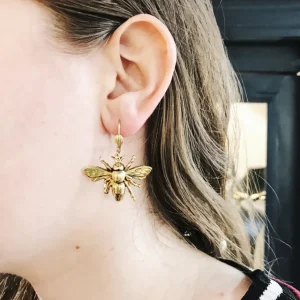 Lotta Djossou BOUCLES D'OREILLES INSECTE DORE Hot