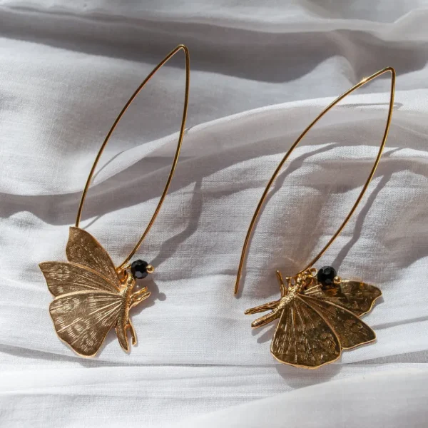 Lotta Djossou Boucles d'oreilles Tige Papillon dorée Sale