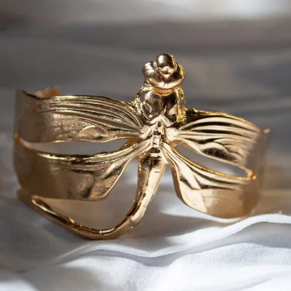 Lotta Djossou Bracelet Courbée Libellule Doré Hot