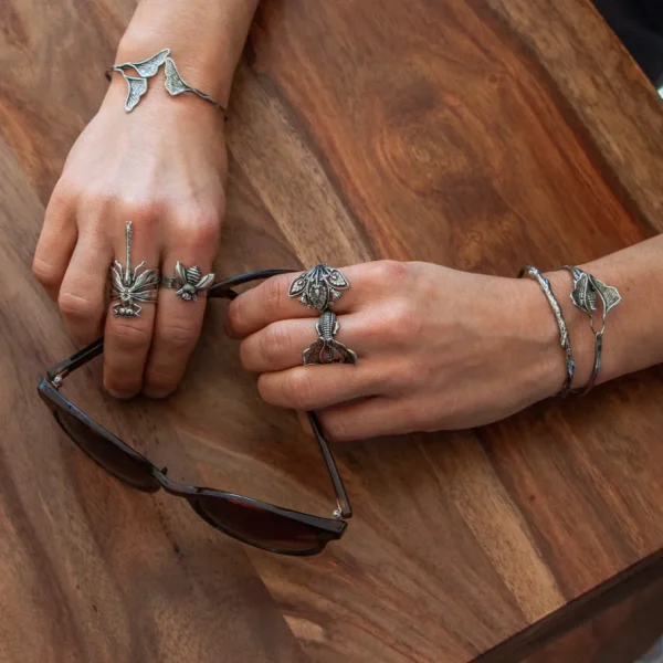 Lotta Djossou Bracelet Crocodile Ginkgo Fashion