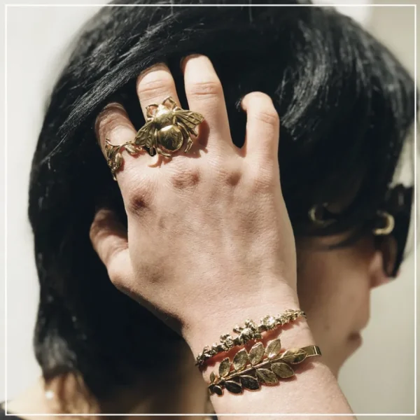 Lotta Djossou Bracelet Feuille d'Acacia Doré Sale