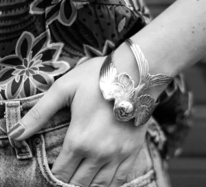Lotta Djossou Bracelet Hirondelle Doré Clearance