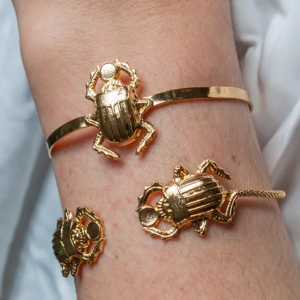 Lotta Djossou Bracelet Mini Scarabée doré Outlet
