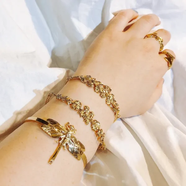 Lotta Djossou Bracelet Petite Libellule Doré New