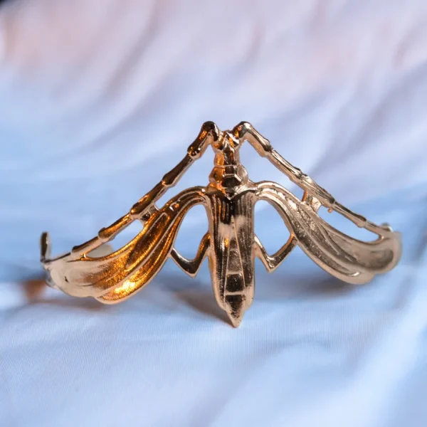 Lotta Djossou Bracelet Scarabée Ailée Doré Online