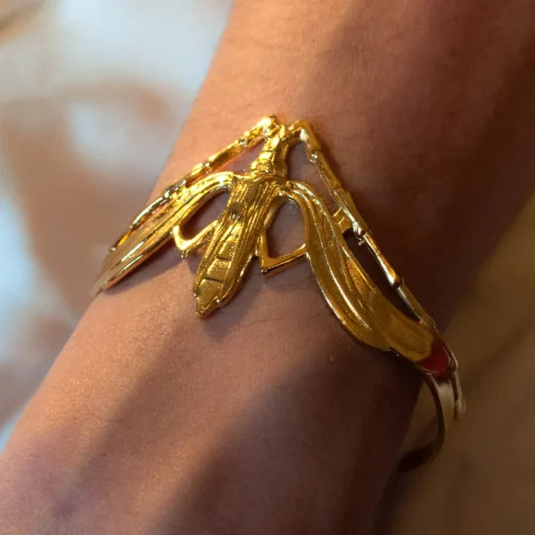 Lotta Djossou Bracelet Scarabée Ailée Doré Online