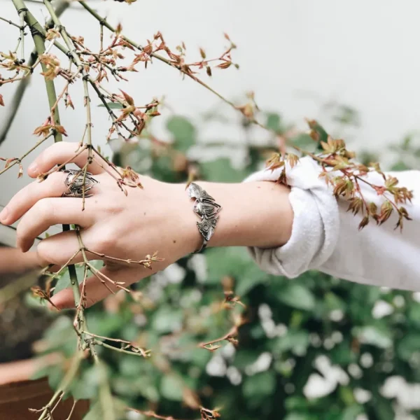 Lotta Djossou Bracelet Scarabée Argenté Discount