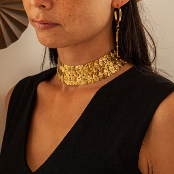 Lotta Djossou Choker Chrys Doré Best
