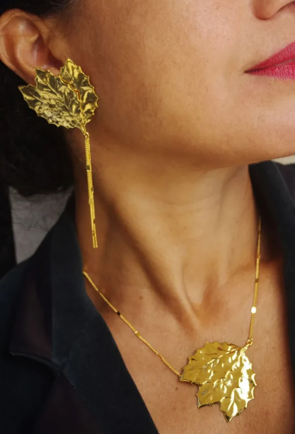 Lotta Djossou Collier Feuilles Austine Doré Sale