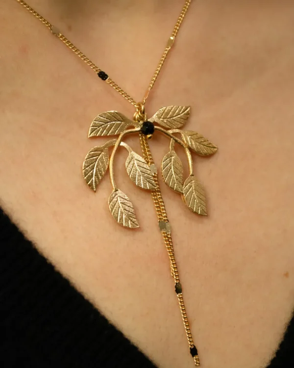 Lotta Djossou Collier Laurier Doré Sale