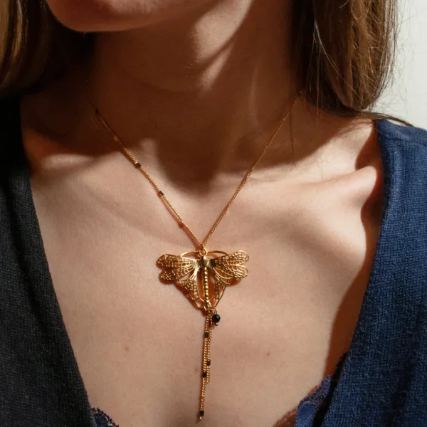 Lotta Djossou Collier Libellule Volant Doré Hot