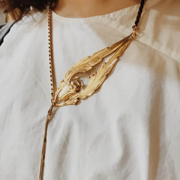 Lotta Djossou Collier Long Scarabée Doré New