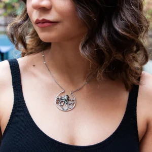 Lotta Djossou Collier Octopus Hot