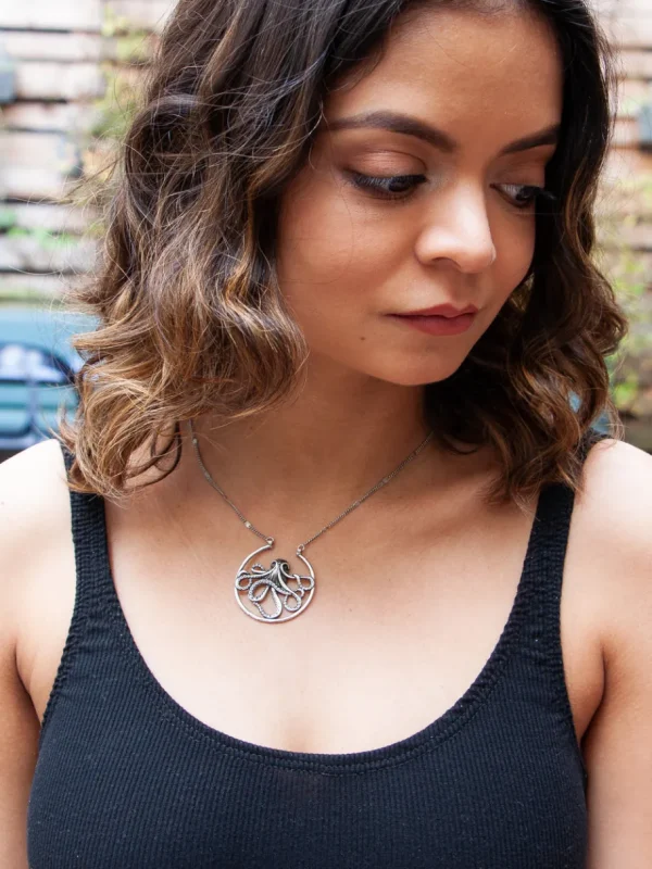 Lotta Djossou Collier Octopus Hot