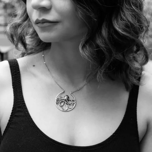 Lotta Djossou Collier Octopus Doré Online