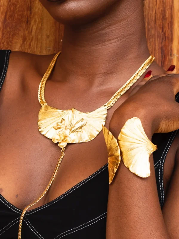 Lotta Djossou Collier Prisca Doré New