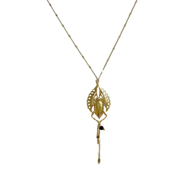 Lotta Djossou Collier Scarabée Volant Doré New