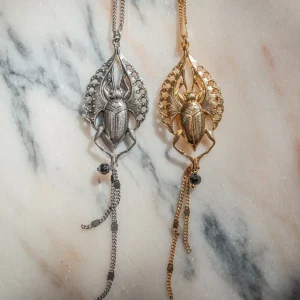 Lotta Djossou Collier Scarabée Volant Doré New