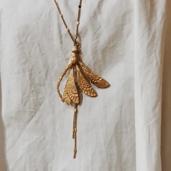 Lotta Djossou Sautoir Libellule Chloé Doré Clearance